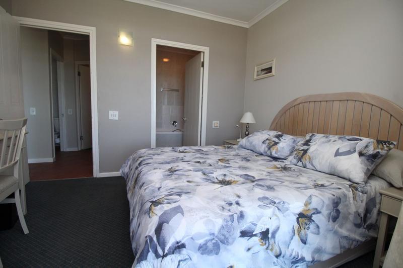 To Let 2 Bedroom Property for Rent in Lagoon Beach Western Cape